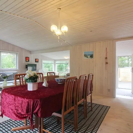 Elmer - 400m From The Sea By Interhome *