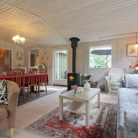 Elmer - 400m From The Sea By Interhome Feriehus Jerup