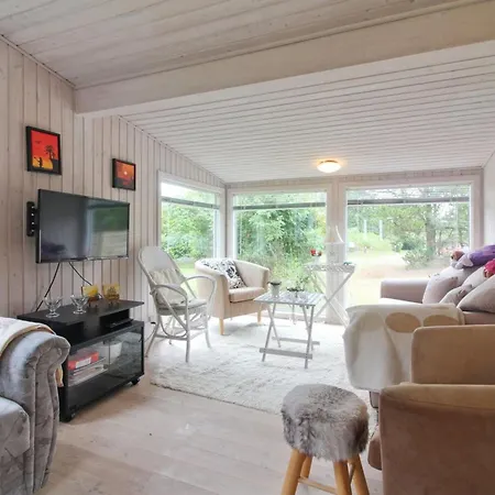 Elmer - 400m From The Sea By Interhome * Jerup
